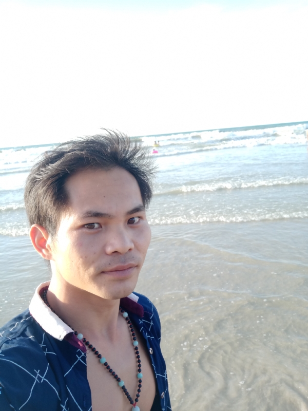 爱已欠费的第一张照片--芜湖相亲服务中心