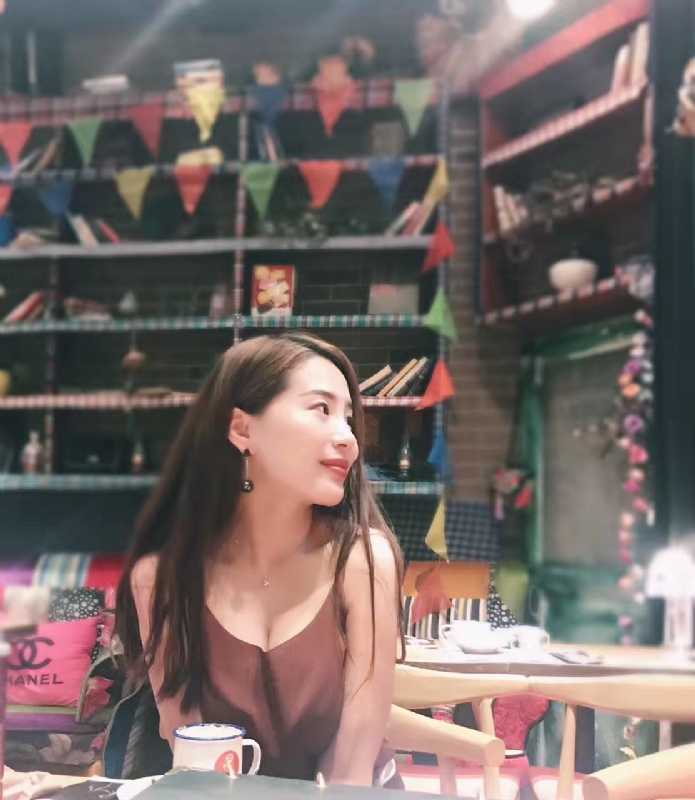 zoe的第二张照片--芜湖相亲服务中心