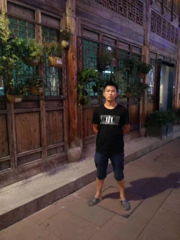 回忆的第一张照片--芜湖相亲服务中心