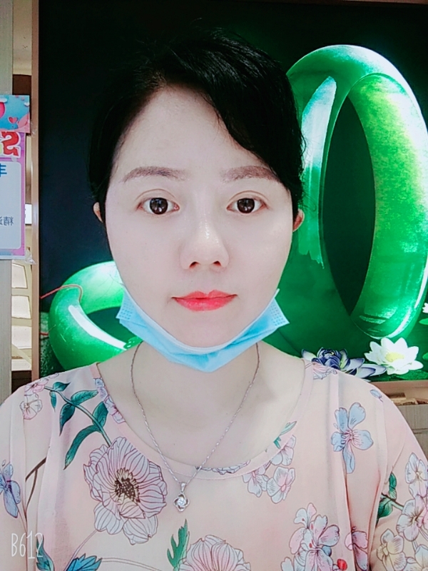 舞月飘雪的第二张照片--芜湖相亲服务中心