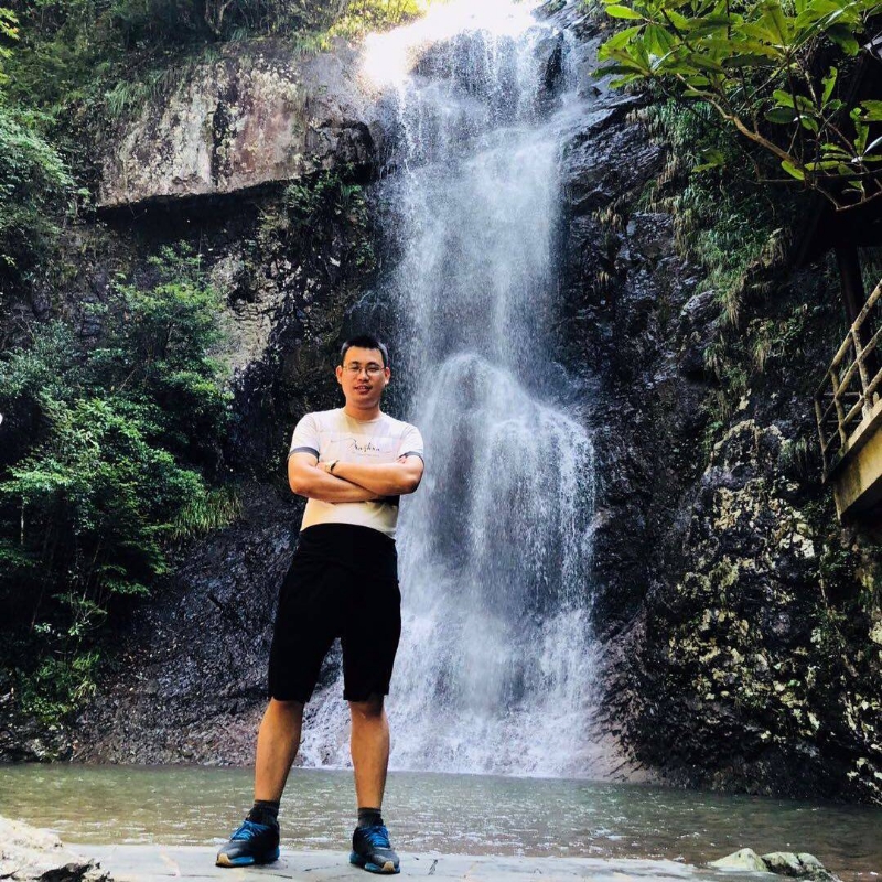 宁静致远的第一张照片--芜湖相亲服务中心