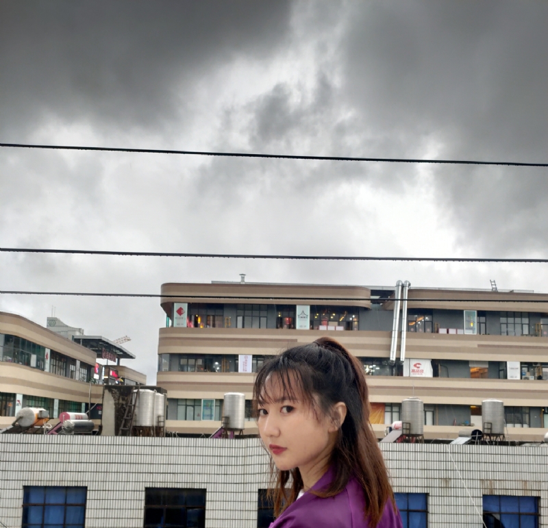 李家小姐的第三张照片--芜湖相亲服务中心