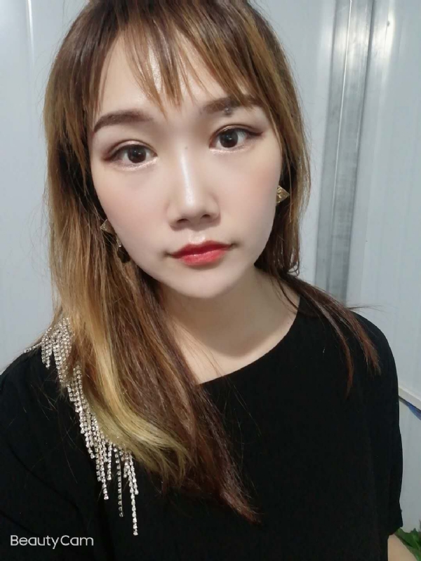 艾薇的第四张照片--芜湖相亲服务中心