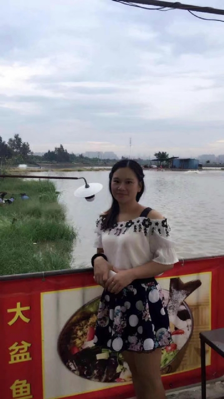 莹莹的第一张照片--芜湖相亲服务中心