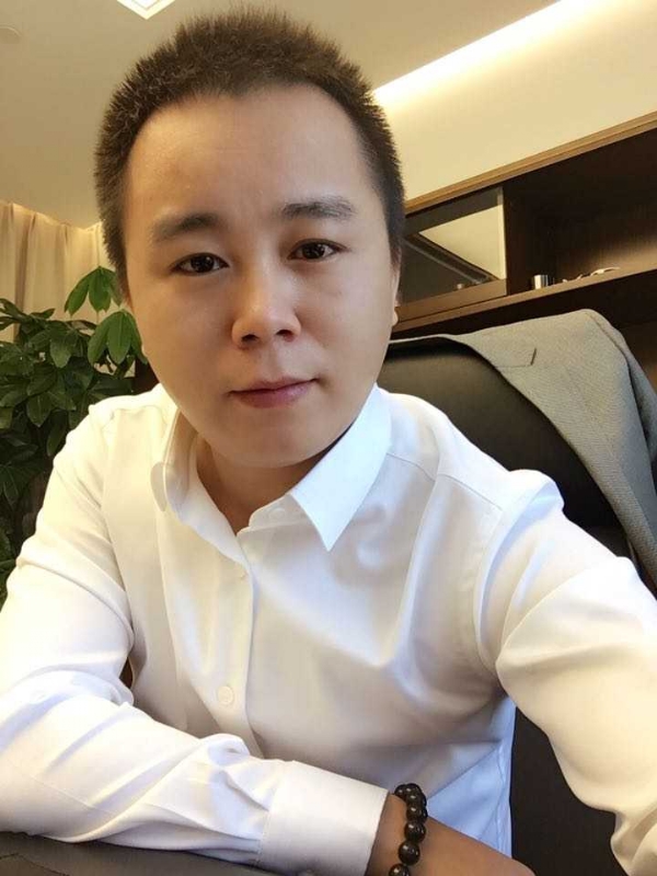 天若有情的第一张照片--芜湖相亲服务中心