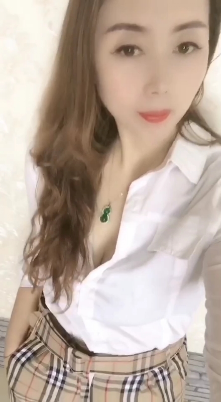 雨蝶的第一张照片--芜湖相亲服务中心