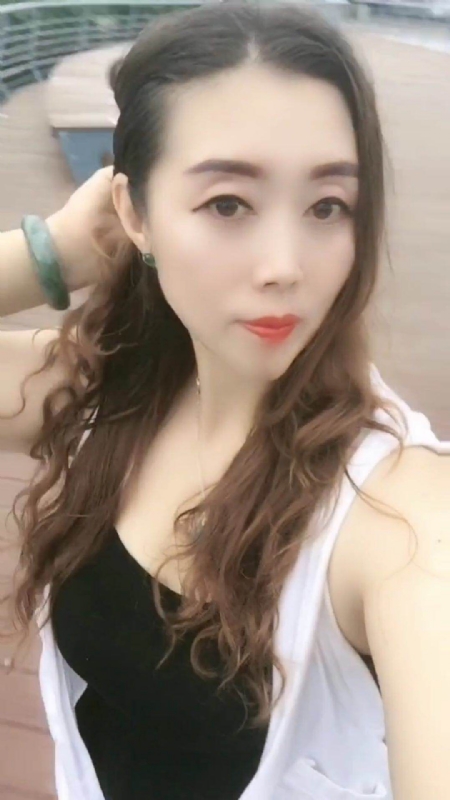 雨蝶的第三张照片--芜湖相亲服务中心