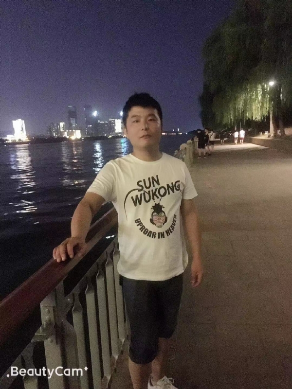 古月的第二张照片--芜湖相亲服务中心