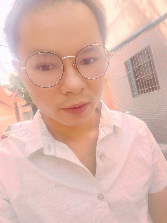 楠呐的第四张照片--芜湖相亲服务中心