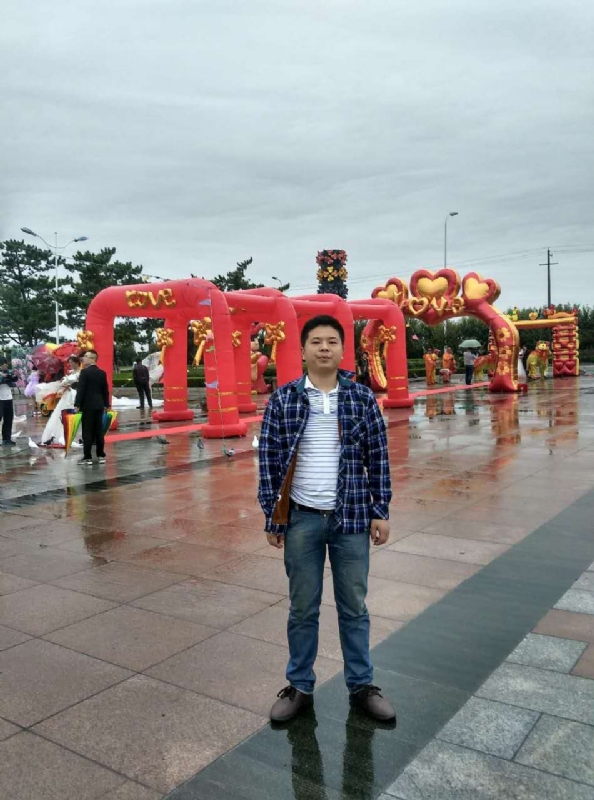 在奋斗的第三张照片--芜湖相亲服务中心