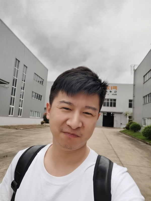 二叔的第二张照片--芜湖相亲服务中心