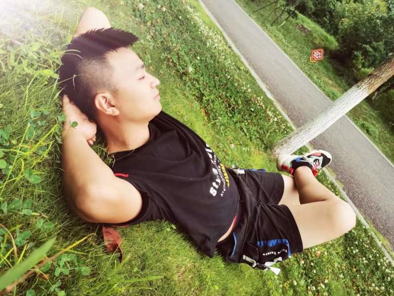 危笑的第一张照片--芜湖相亲服务中心