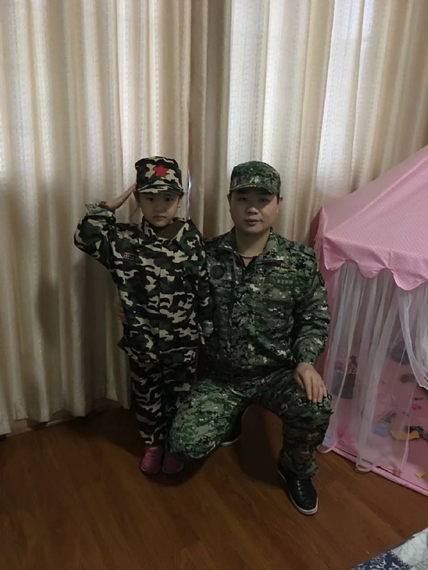 俗人的第一张照片--芜湖相亲服务中心