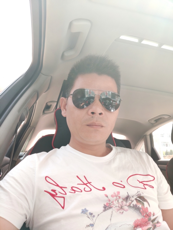 单身已久的第一张照片--芜湖相亲服务中心