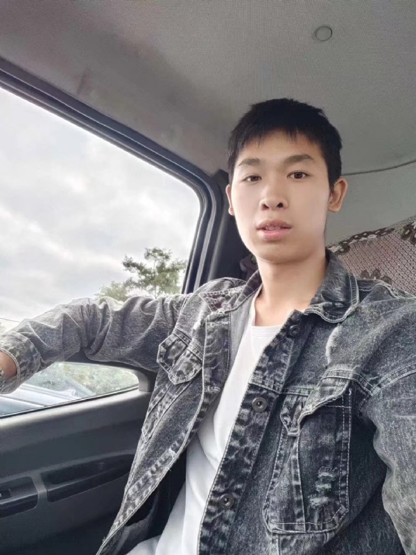 康康的第一张照片--芜湖相亲服务中心