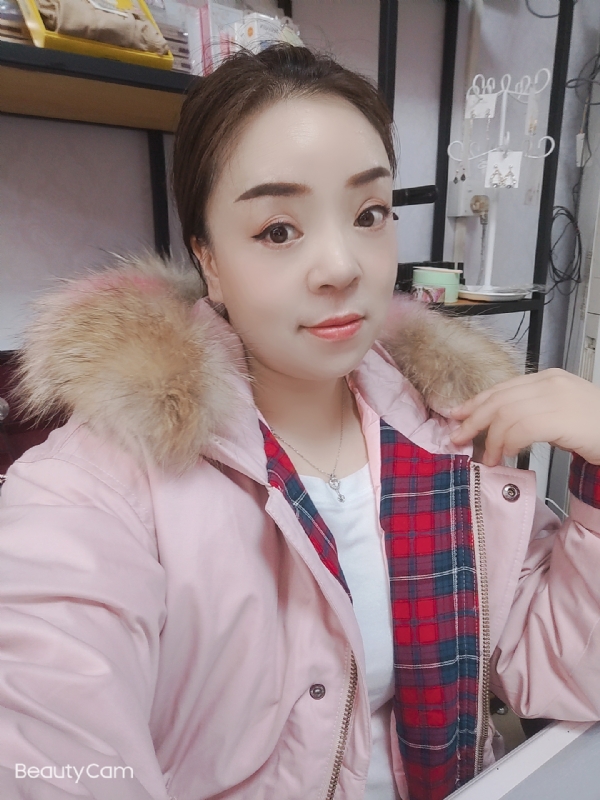 爱雨的第一张照片--芜湖相亲服务中心