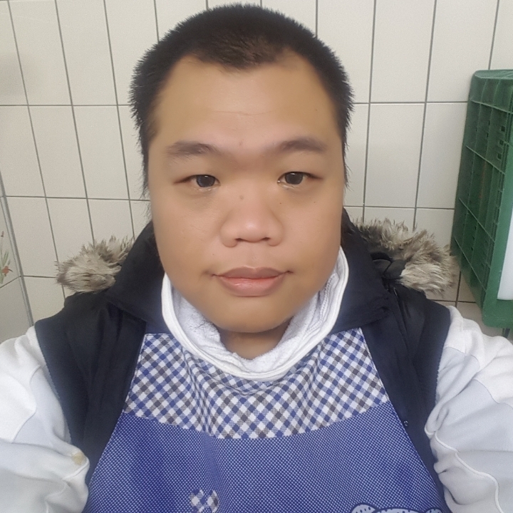 黑熊的第一张照片--芜湖相亲服务中心