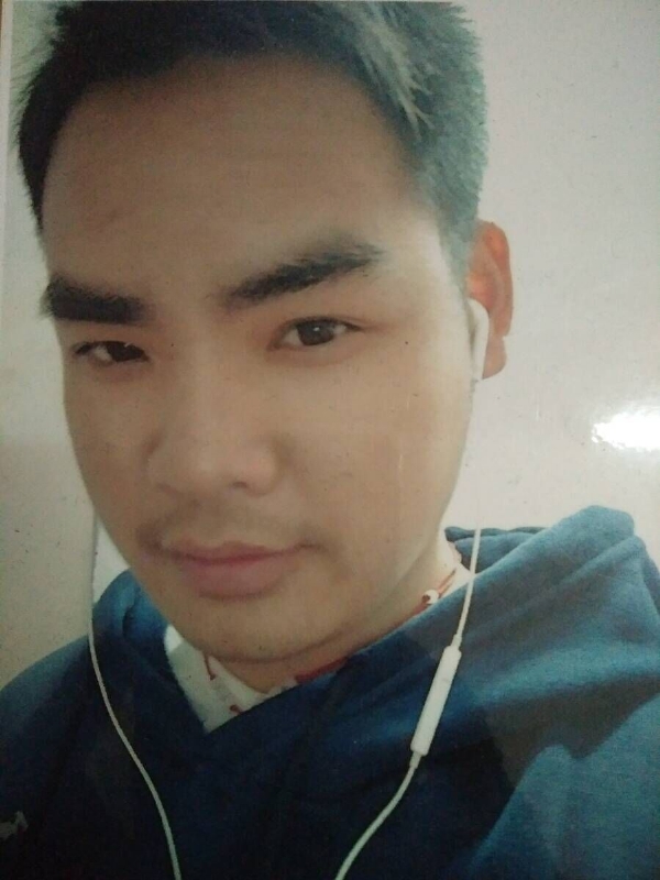 渴望爱的第一张照片--芜湖相亲服务中心