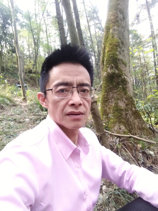 吴彬的第一张照片--芜湖相亲服务中心