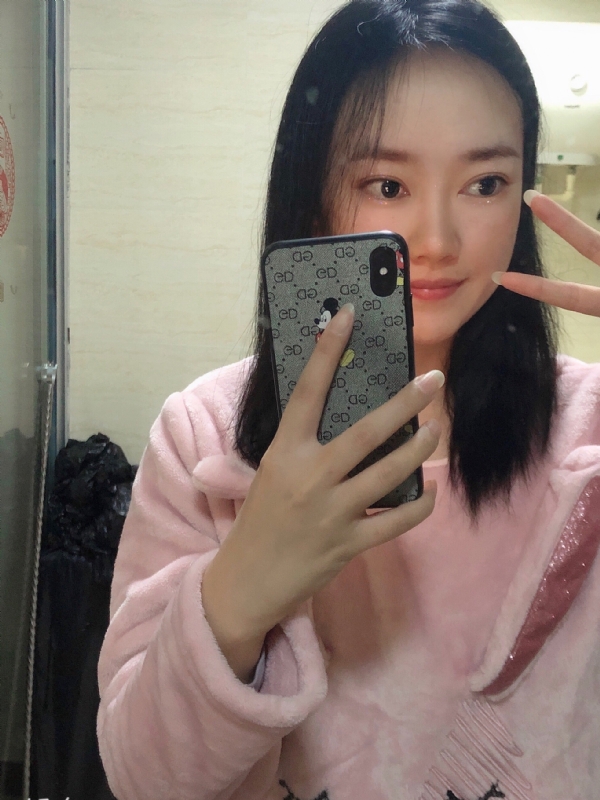 叶落知秋的第一张照片--芜湖相亲服务中心