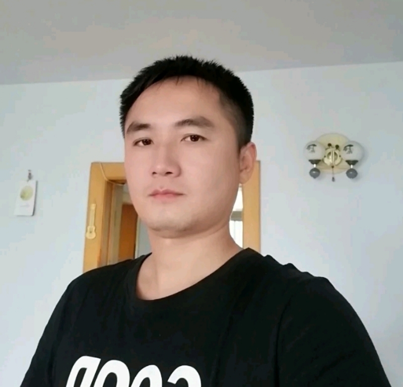 素年锦时的第一张照片--芜湖相亲服务中心