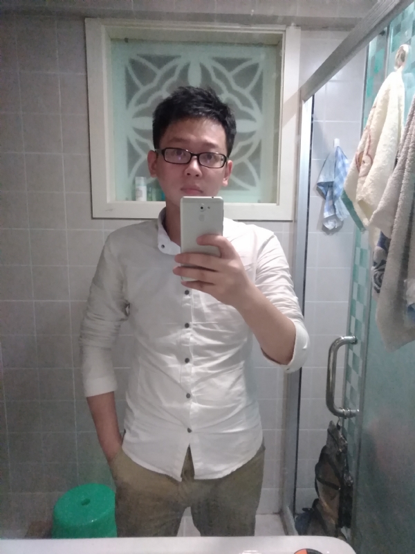 花谢魂伤的第三张照片--芜湖相亲服务中心