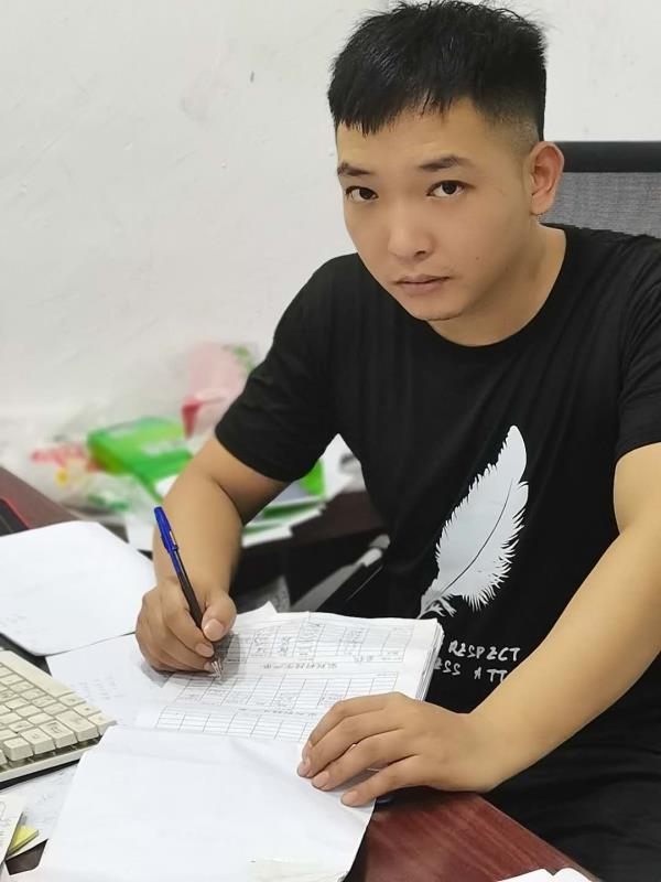 寻找另一伴的第一张照片--芜湖相亲服务中心