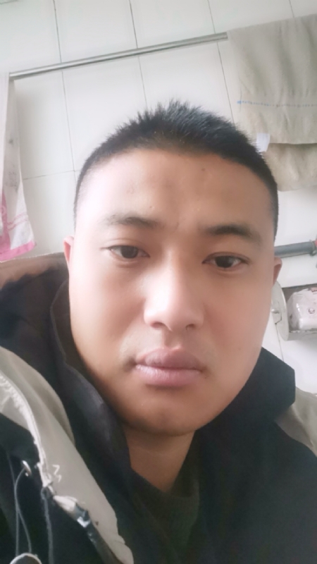 烟花再美不过瞬间的第一张照片--芜湖相亲服务中心