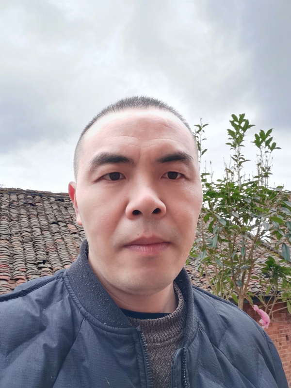 无悔的第一张照片--芜湖相亲服务中心