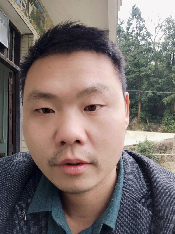 曾小焱的第一张照片--芜湖相亲服务中心