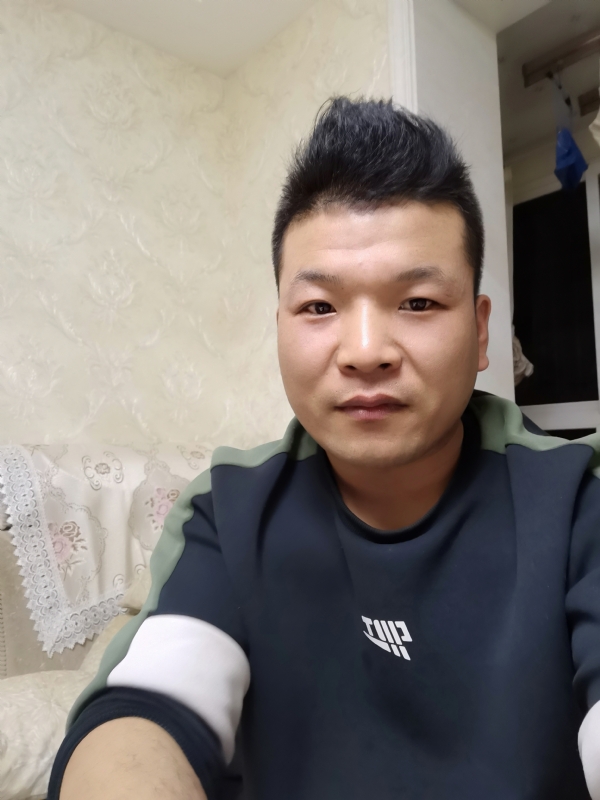 小猪猪的第一张照片--芜湖相亲服务中心