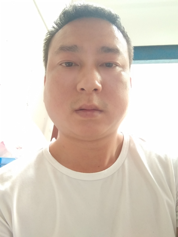 大叔的第一张照片--芜湖相亲服务中心