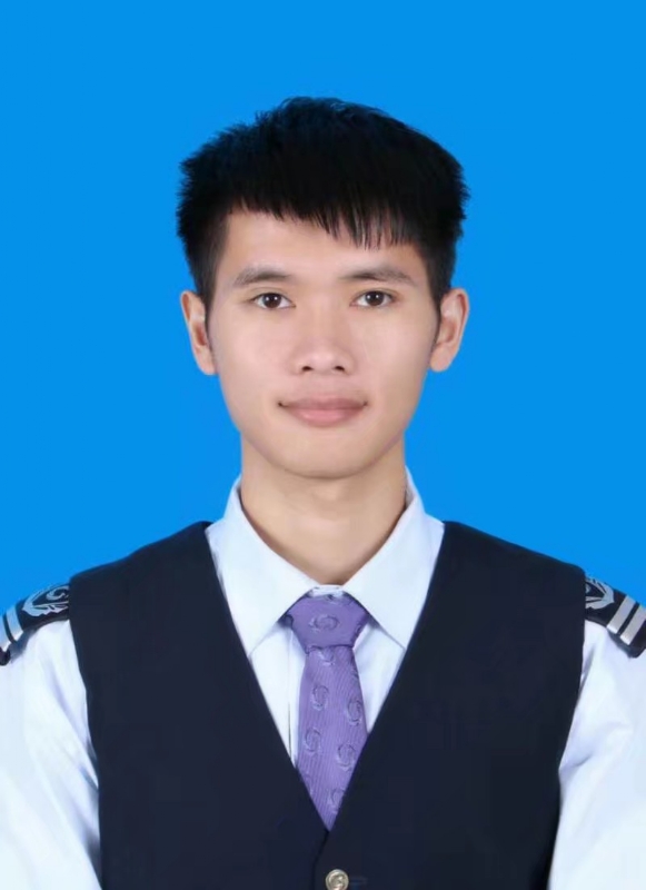 一头奔跑的熊的第一张照片--芜湖相亲服务中心