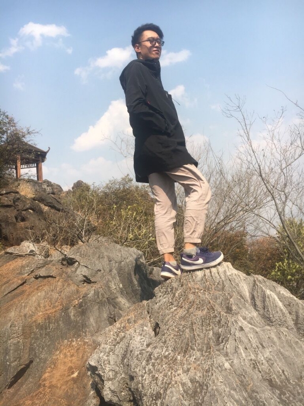 雨夜寻知己的第一张照片--芜湖相亲服务中心