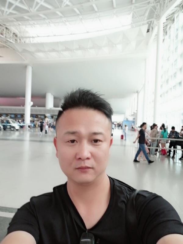 一叶知秋的第一张照片--芜湖相亲服务中心