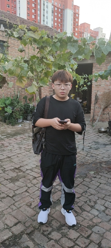 辛禹的第二张照片--芜湖相亲服务中心