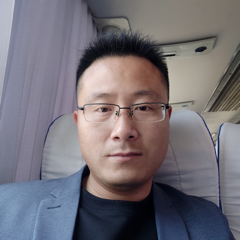 桑业挺的第一张照片--芜湖相亲服务中心