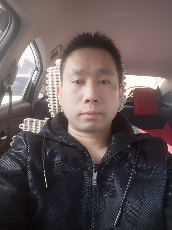 孤独的狼的第二张照片--芜湖相亲服务中心