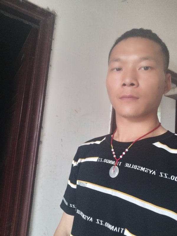 爱，请深爱的第一张照片--芜湖相亲服务中心