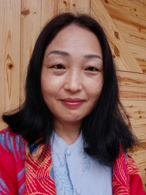 天山雪莲的第一张照片--芜湖相亲服务中心