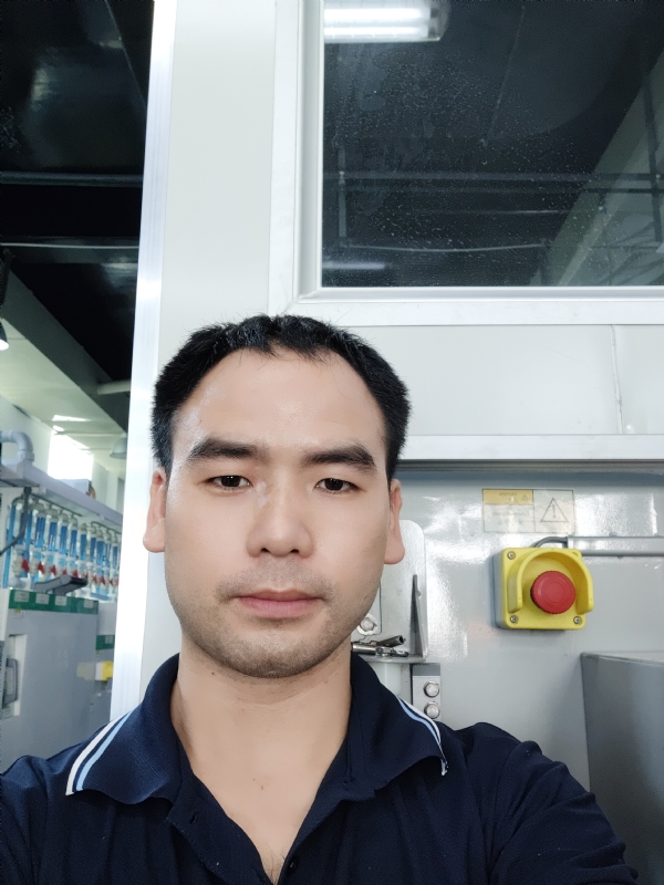 黄伟的第一张照片--芜湖相亲服务中心