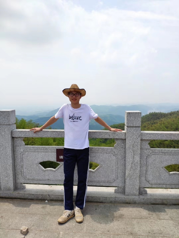 华华的第四张照片--芜湖相亲服务中心