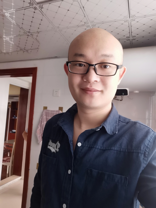 凝望远方的第一张照片--芜湖相亲服务中心