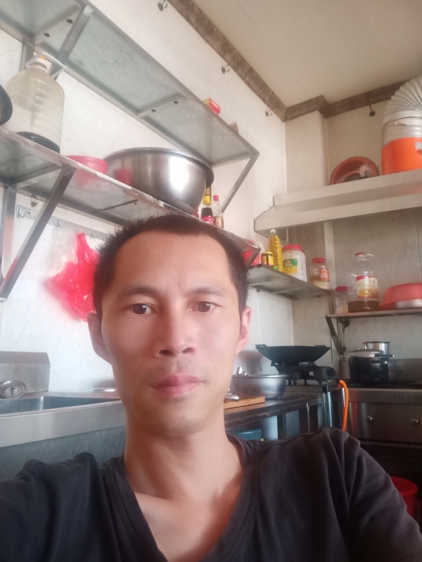 生活还在继续的第一张照片--芜湖相亲服务中心