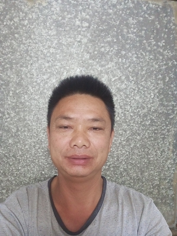 白茫茫的第一张照片--芜湖相亲服务中心