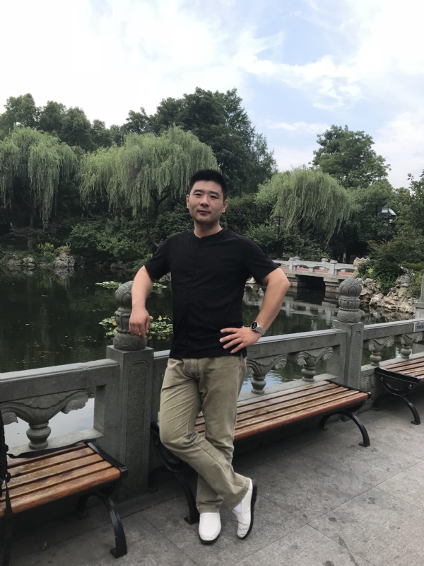 未来可期的第一张照片--芜湖相亲服务中心