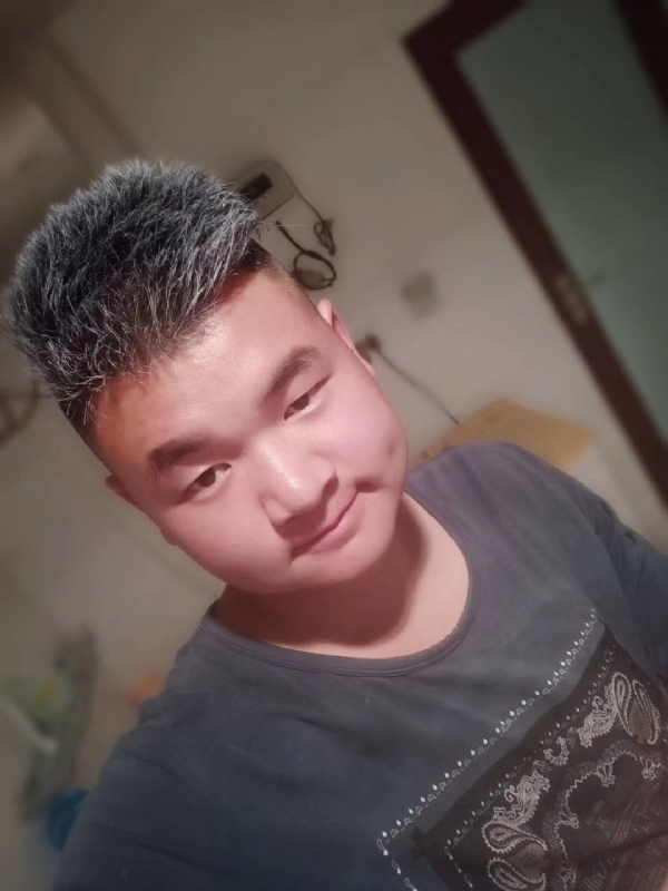 李子木的第二张照片--芜湖相亲服务中心