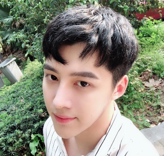 alading的第一张照片--芜湖相亲服务中心