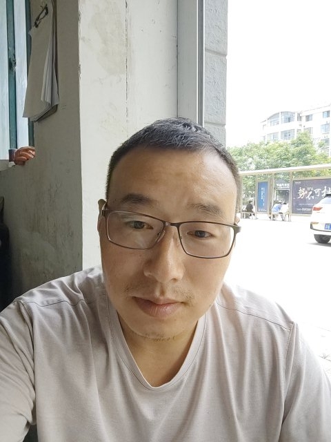 转身的距离的第一张照片--芜湖相亲服务中心