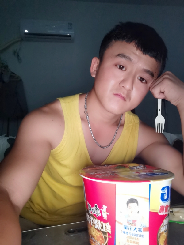 飞飞的第三张照片--芜湖相亲服务中心